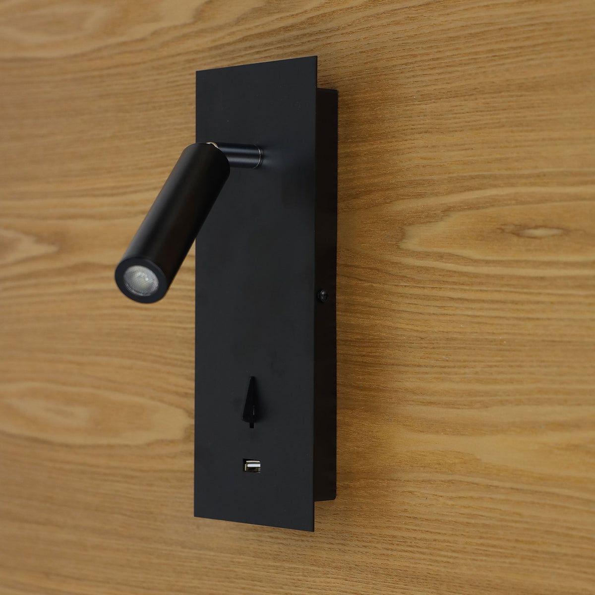 Oriel HOTEL LED Wall Light - 3W, Interior Bedside Focus, Spot with USB Charging IP20, 4000K-Oriel Lighting-Ozlighting.com.au