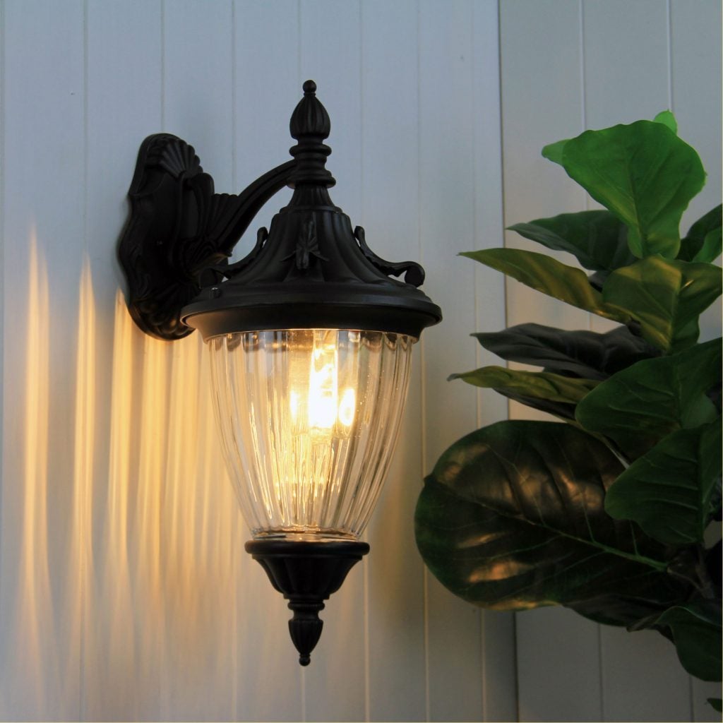 Oriel NEWARK Outdoor Wall Light - 1 Light Traditional Downward, IP44-Oriel Lighting-Ozlighting.com.au